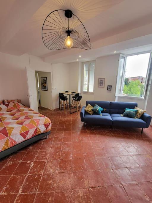 Appartement De Charme Avec Tomettes Et Parquet Graulhet Esterno foto